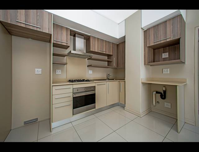2 BEDROOM APARTMENT FOR SALE IN ROSEBANK